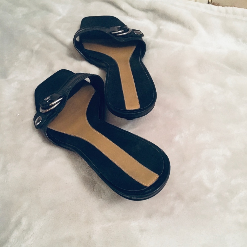 Nine West Peanut Butter, Black Slides. - image 6